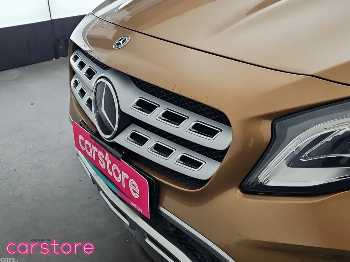Mercedes-Benz GLA SUV, Petrol, 2017, Gold