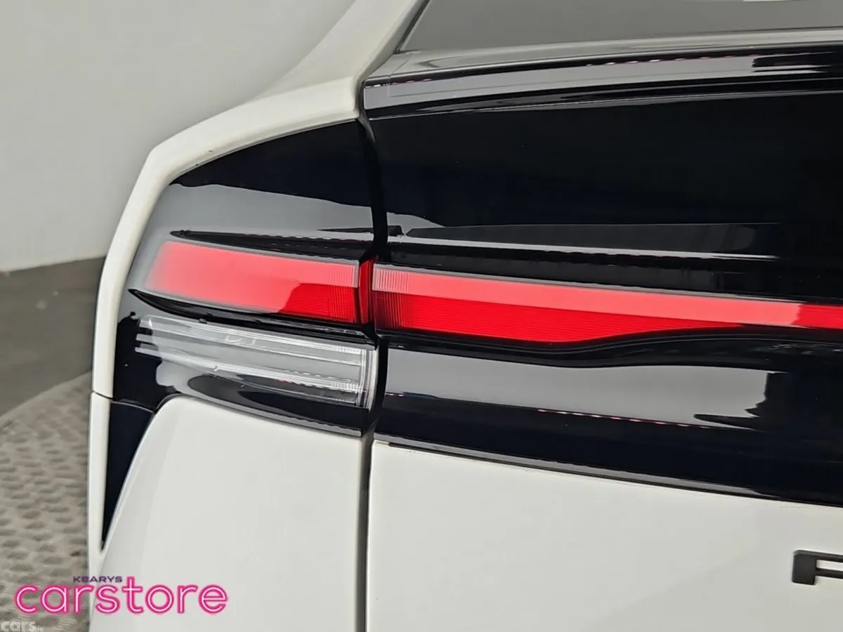 Toyota Prius Hatchback, Petrol Hybrid, 2024, White