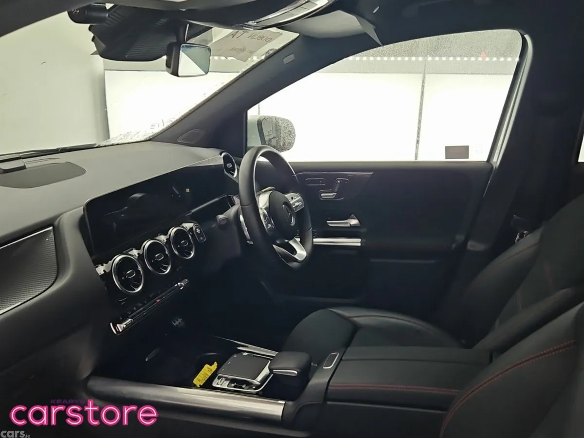 Mercedes-Benz B-Class Hatchback, Petrol, 2020, White