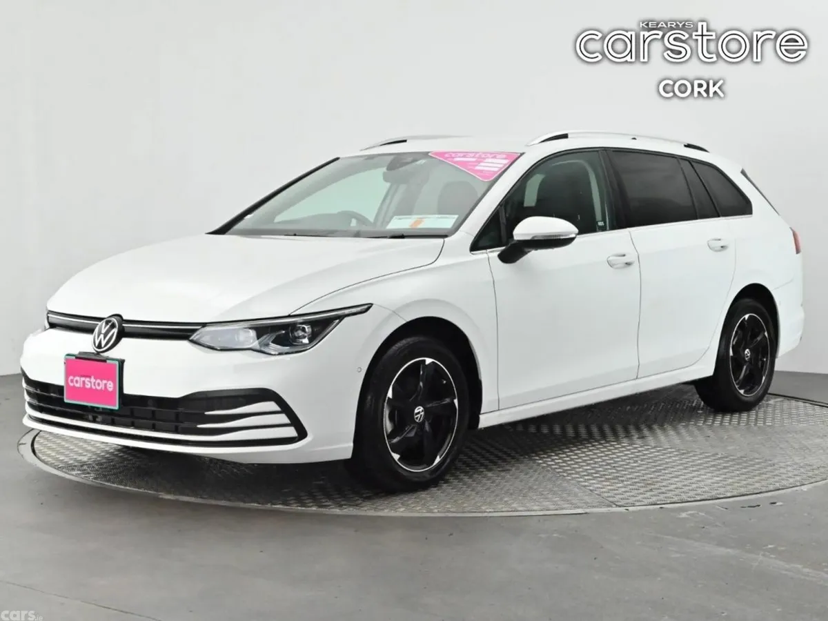 Volkswagen Golf Estate, Petrol, 2022, White