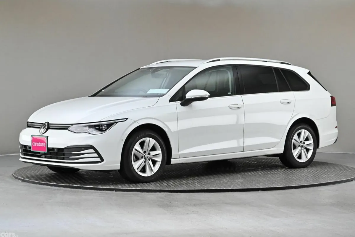 Volkswagen Golf Estate, Petrol Hybrid, 2022, White