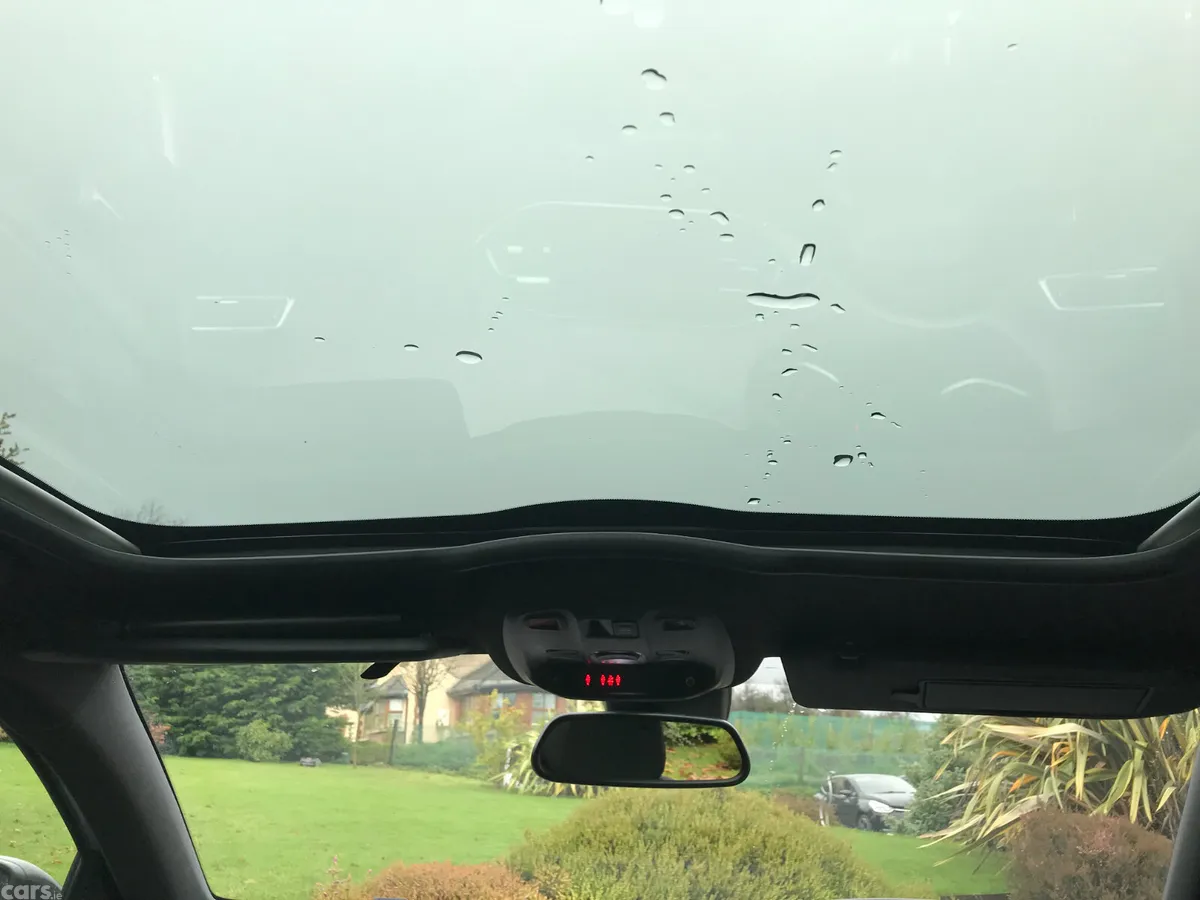 Peugeot 308 Hatchback, Petrol, 2019, Grey