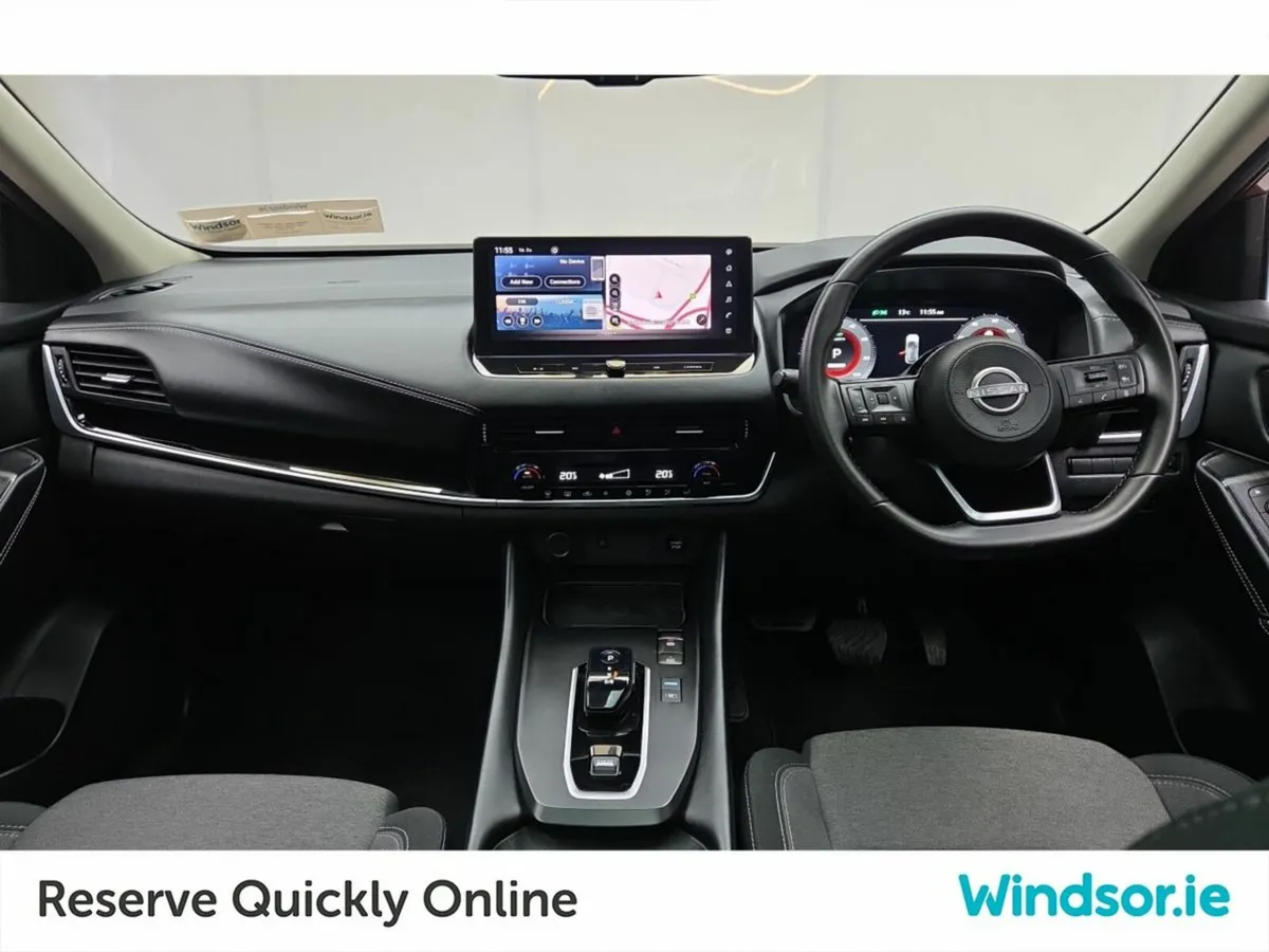 Nissan Qashqai MPV, Petrol Hybrid, 2024, Red