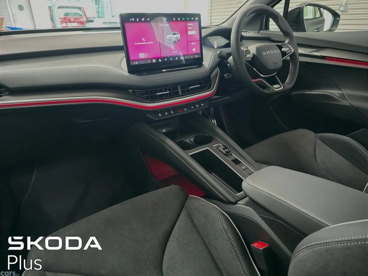 Skoda Elroq Hatchback, Electric, 2025, Grey