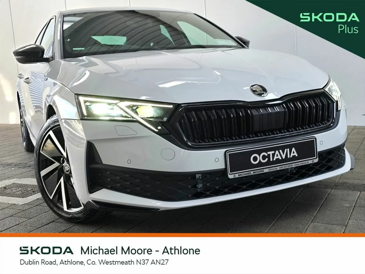 Skoda Octavia Saloon, Diesel, 2027, White