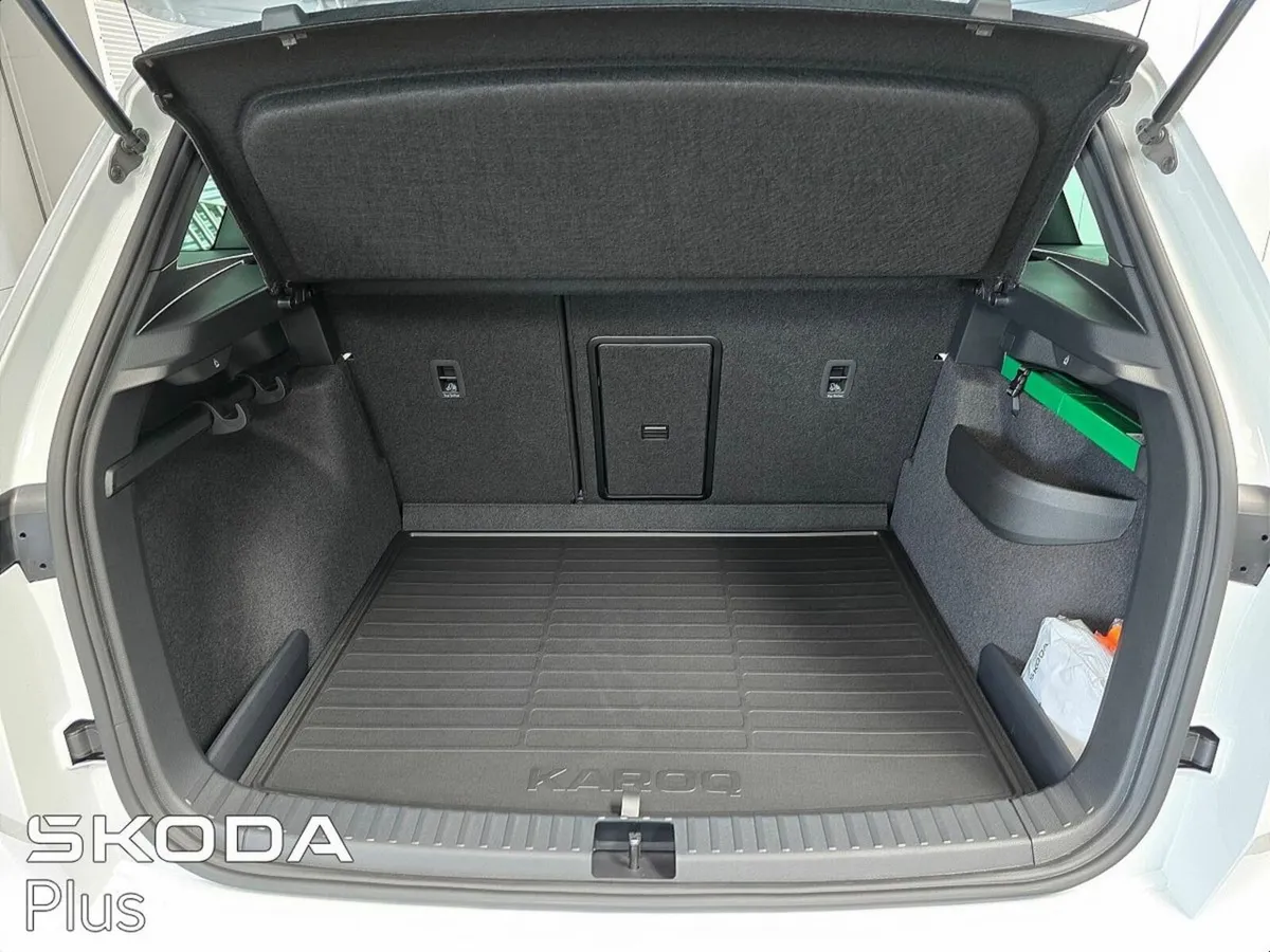 Skoda Karoq SUV, Diesel, 2027, White