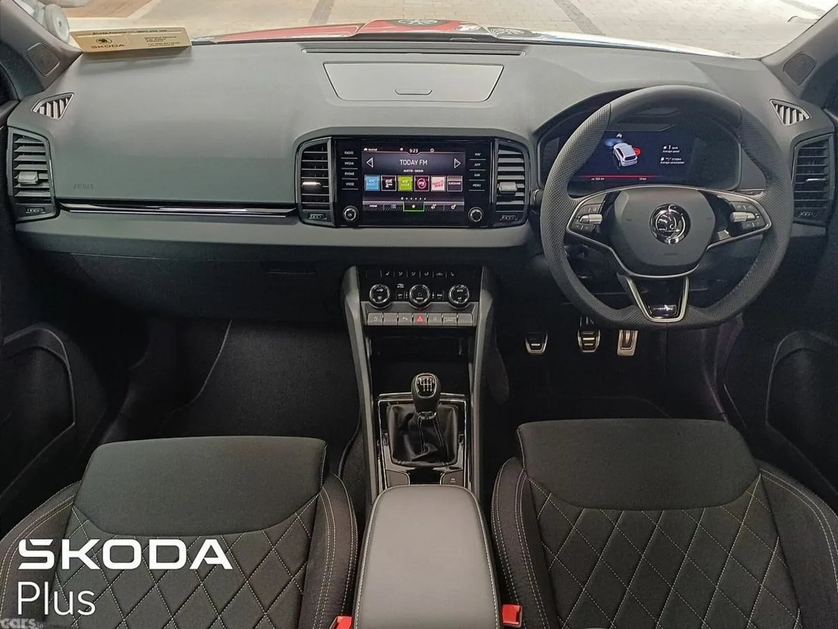 Skoda Karoq SUV, Diesel, 2027, Grey