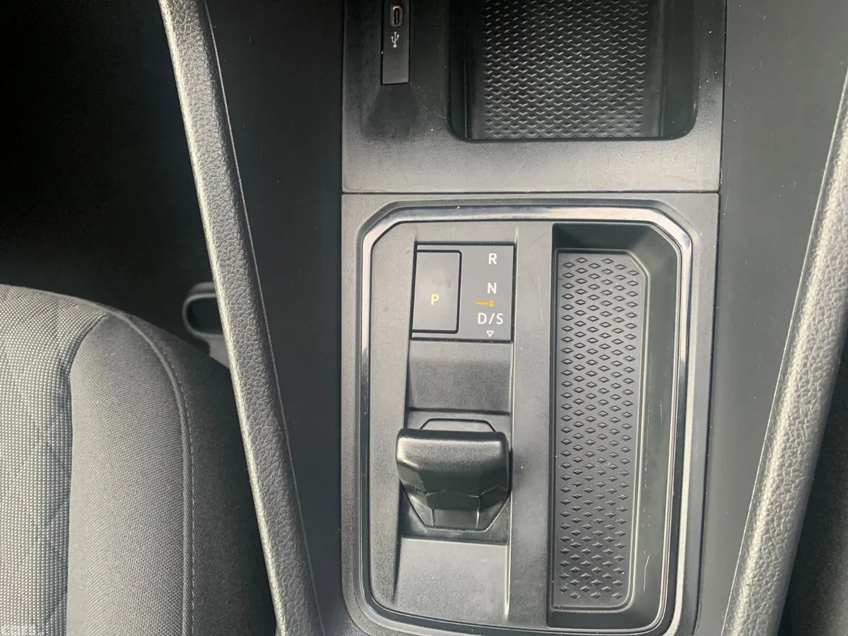 Volkswagen Caddy MPV, Diesel, 2023, Grey