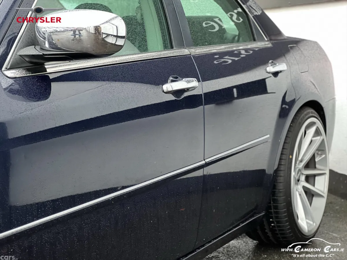 Chrysler 300C Saloon, Petrol, 2006, Blue