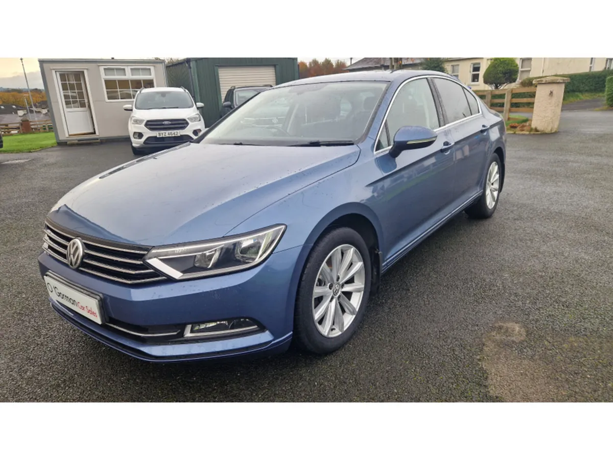 Volkswagen Passat Saloon, Diesel, 2017, Blue