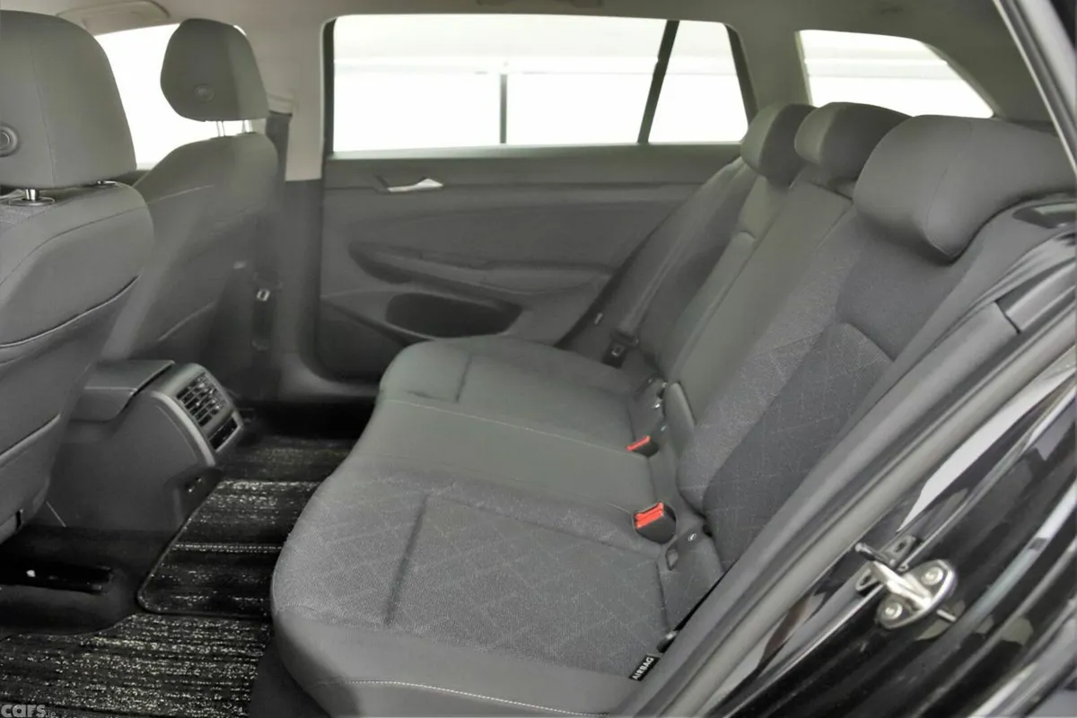 Volkswagen Golf Estate, Petrol Hybrid, 2022, Black
