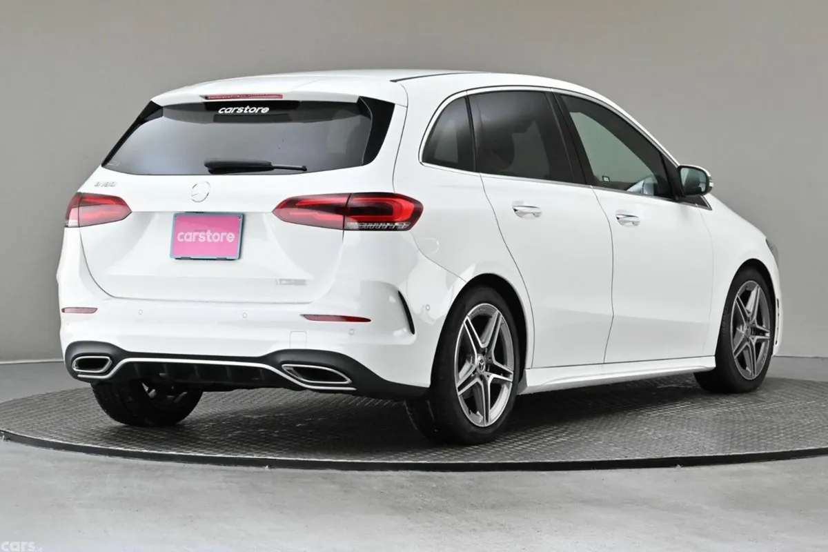 Mercedes-Benz B-Class MPV, Petrol, 2022, White