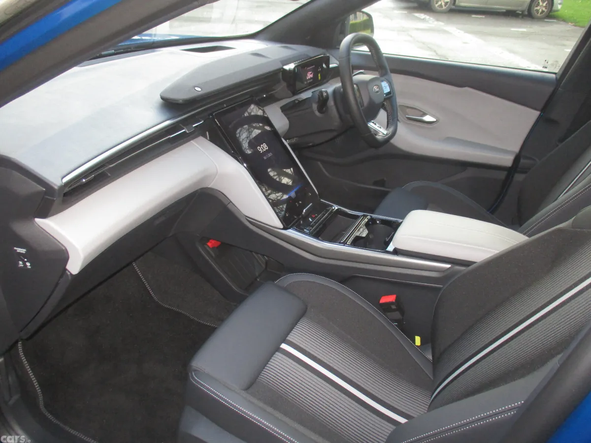 Ford Capri Hatchback, Electric, 2026, Blue