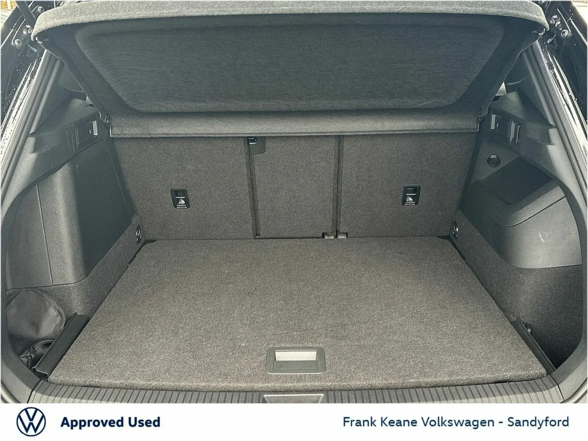 Volkswagen Tiguan SUV, Petrol Plug-in Hybrid, 2027, Black