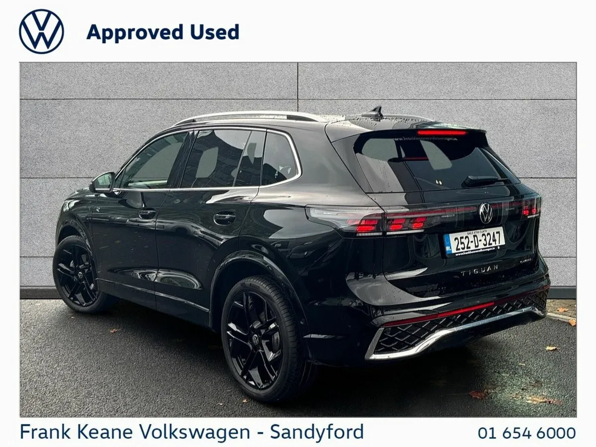 Volkswagen Tiguan SUV, Petrol Plug-in Hybrid, 2027, Black