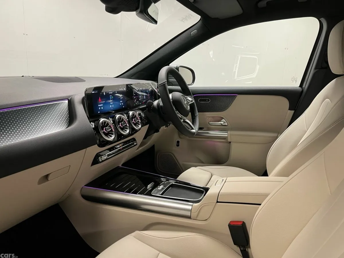 Mercedes-Benz GLA SUV, Diesel, 2026, Grey