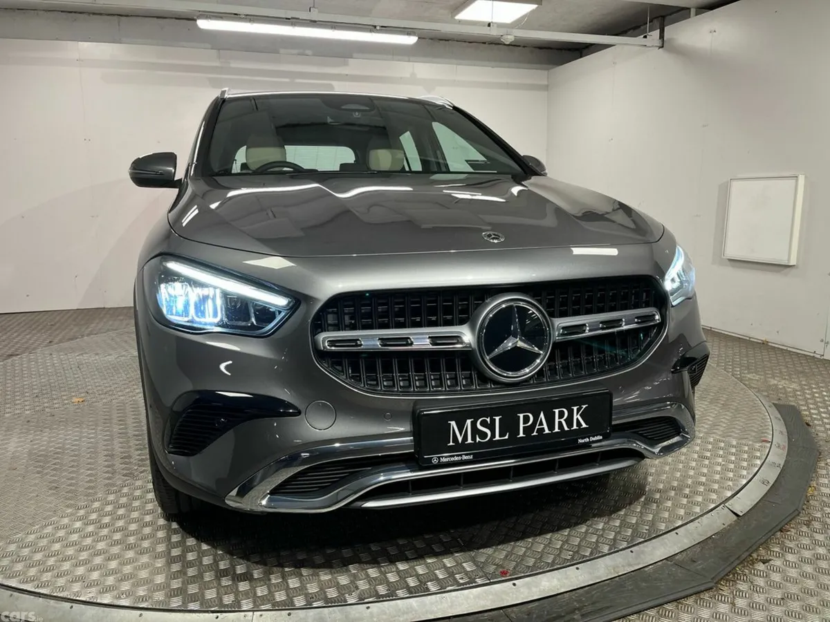 Mercedes-Benz GLA SUV, Petrol, 2026, Grey