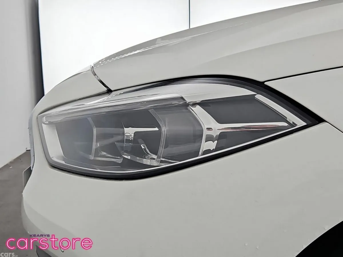 BMW 1-Series Hatchback, Petrol, 2020, White