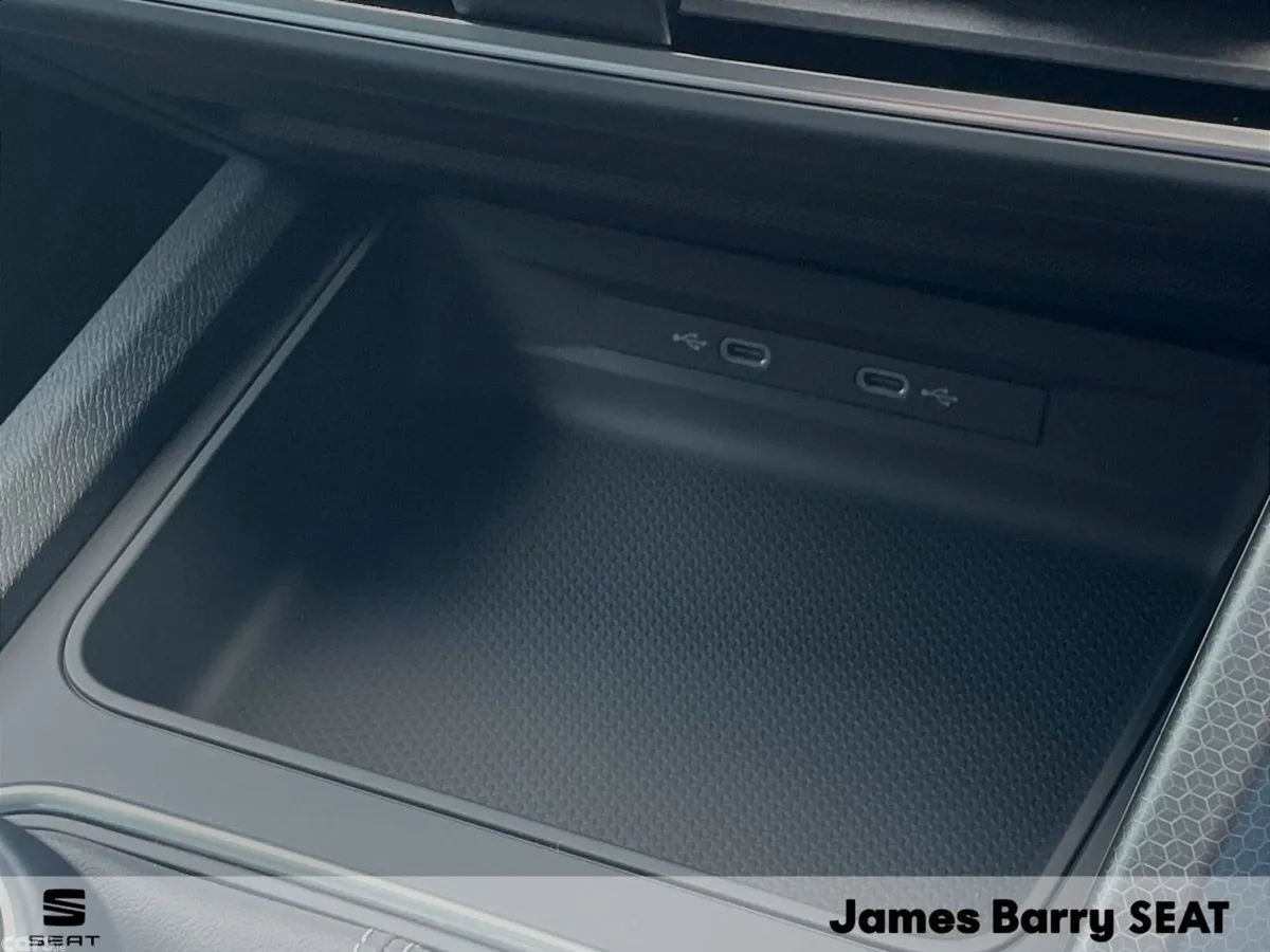 SEAT Leon Estate, Diesel, 2026, Black