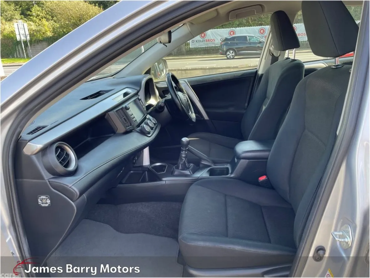 Toyota RAV4 SUV, Diesel, 2018, Silver