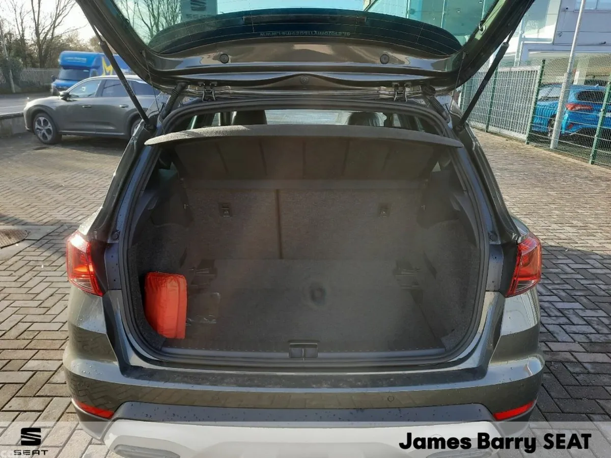 SEAT Arona SUV, Petrol, 2026, Grey