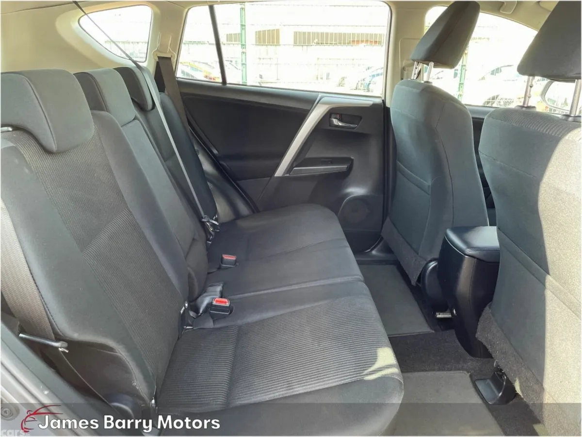 Toyota RAV4 SUV, Diesel, 2018, Silver
