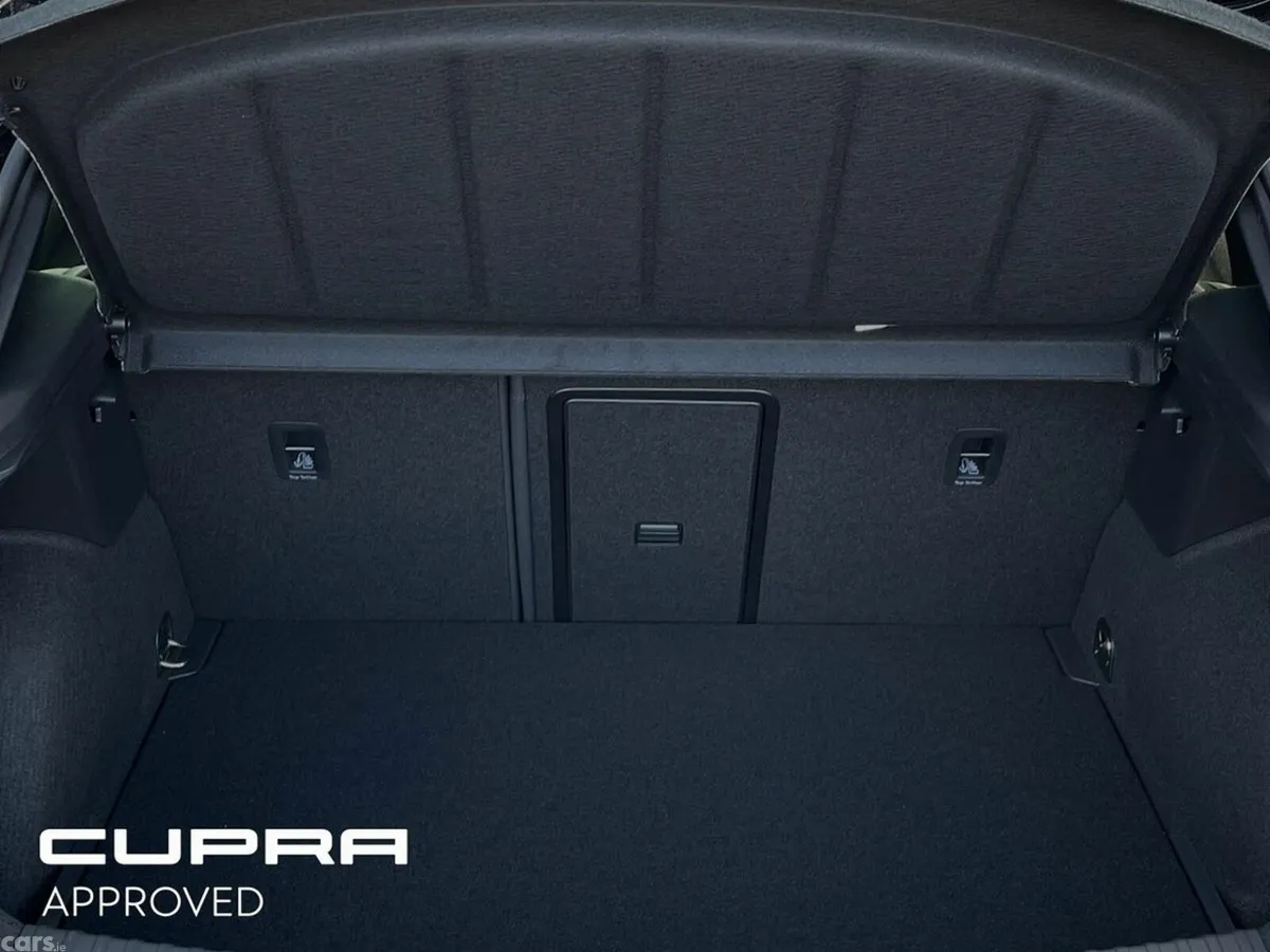 Cupra Leon Hatchback, Petrol, 2026, Black