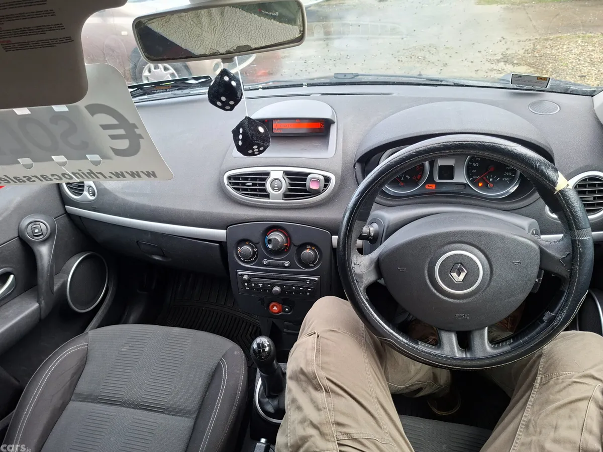 Renault Clio Hatchback, Diesel, 2010, Black