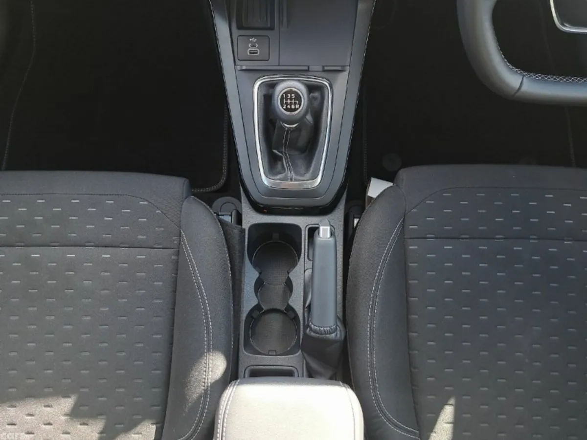 Ford Puma MPV, Petrol, 2025, Black