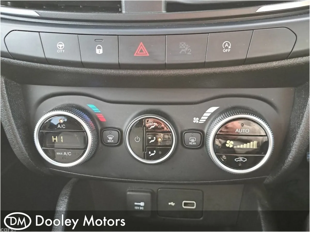 Fiat Tipo Hatchback, Petrol, 2023, Grey