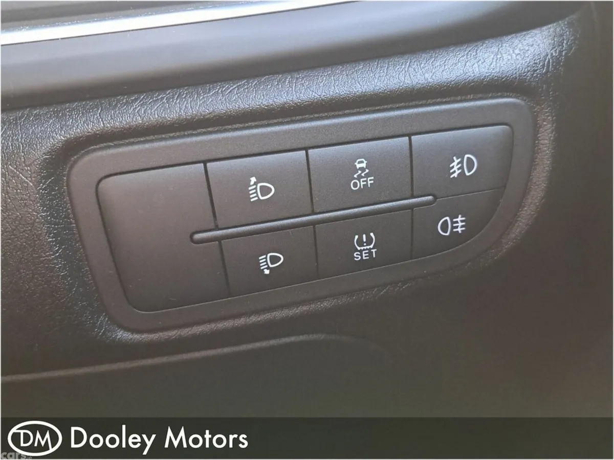 Fiat Tipo Hatchback, Petrol, 2023, Grey