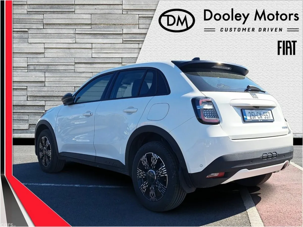 Fiat 600 Hatchback, Petrol Hybrid, 2025, White