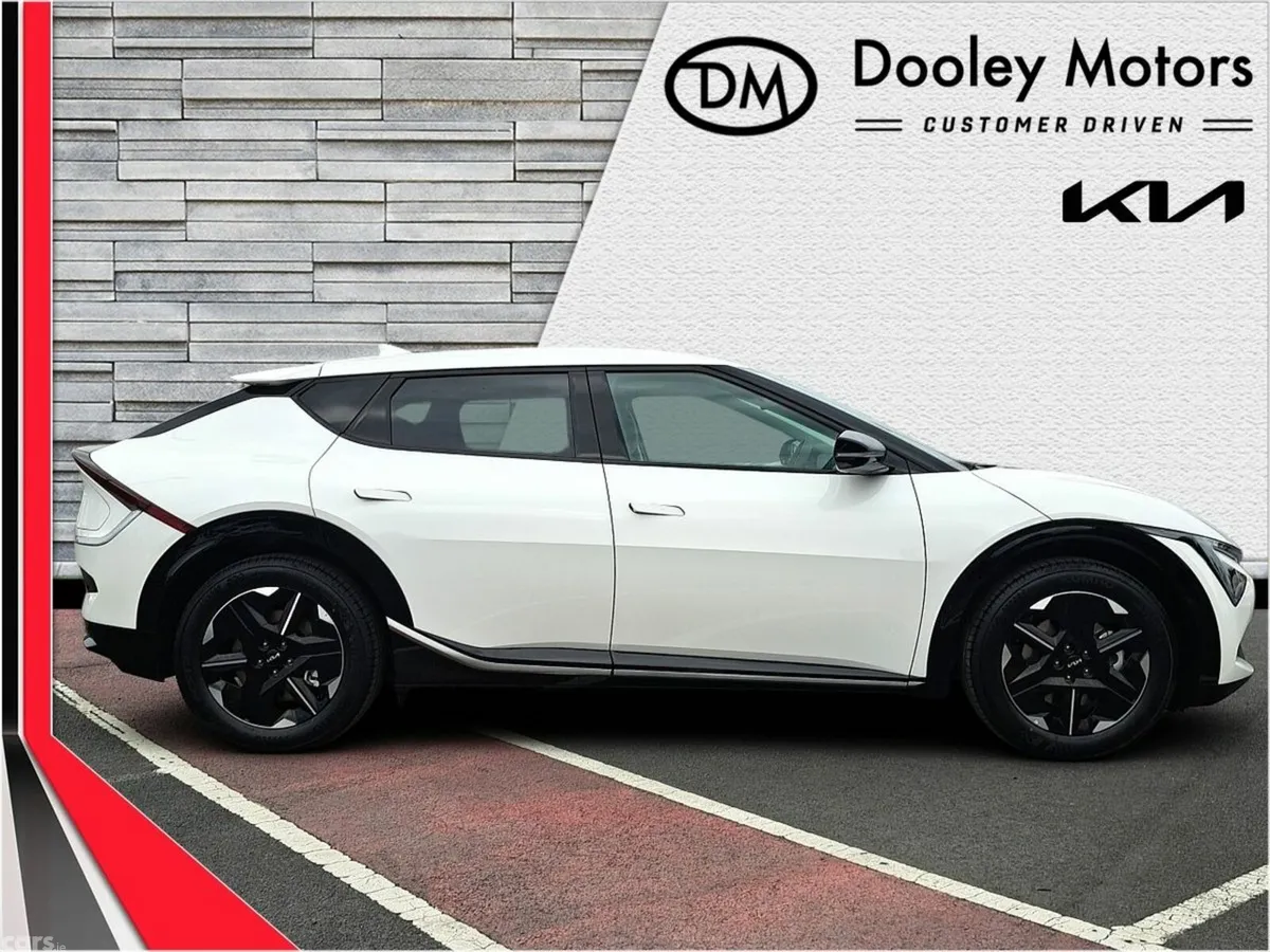 Kia EV6 SUV, Electric, 2027, White