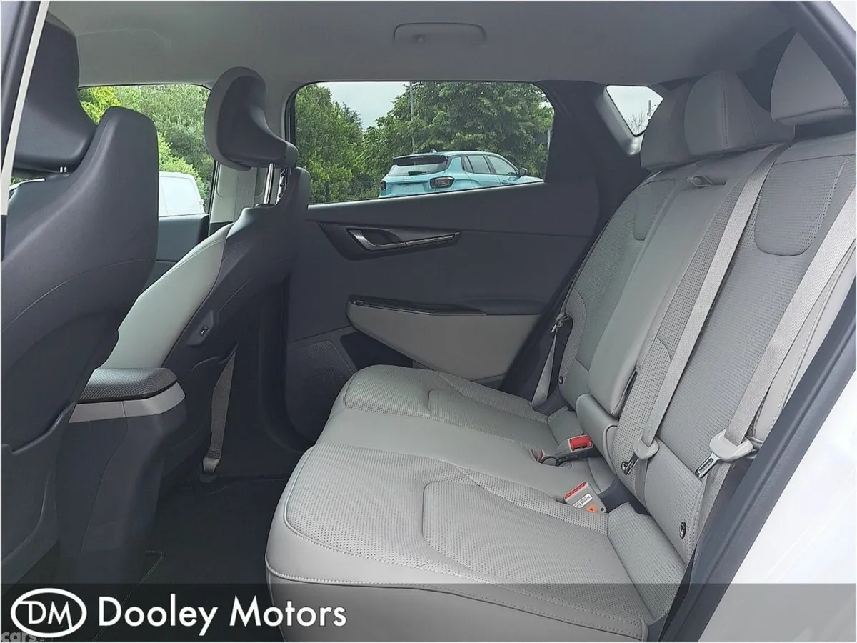 Kia EV6 SUV, Electric, 2027, White