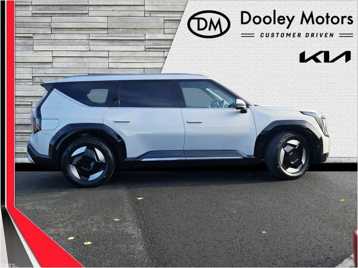 Kia EV9 SUV, Electric, 2027, Silver