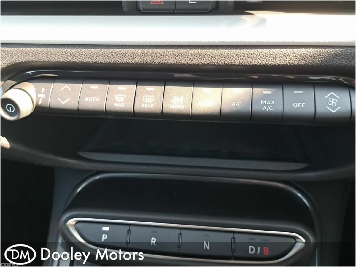 Fiat 600 Hatchback, Electric, 2025, Black