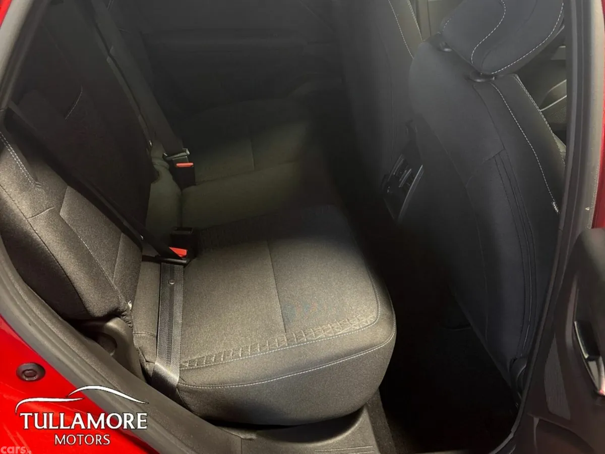Renault Captur Hatchback, Petrol, 2025, Red
