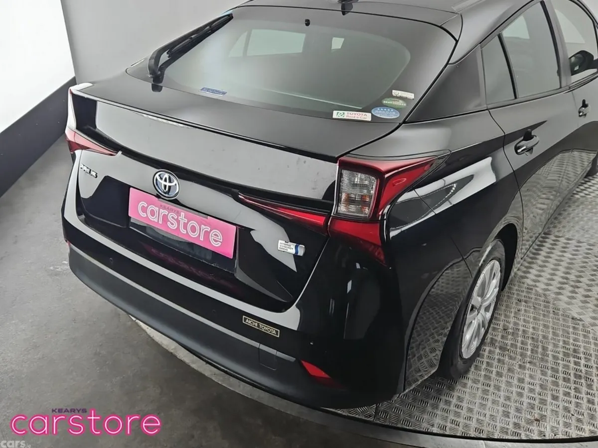 Toyota Prius Hatchback, Petrol Hybrid, 2021, Black