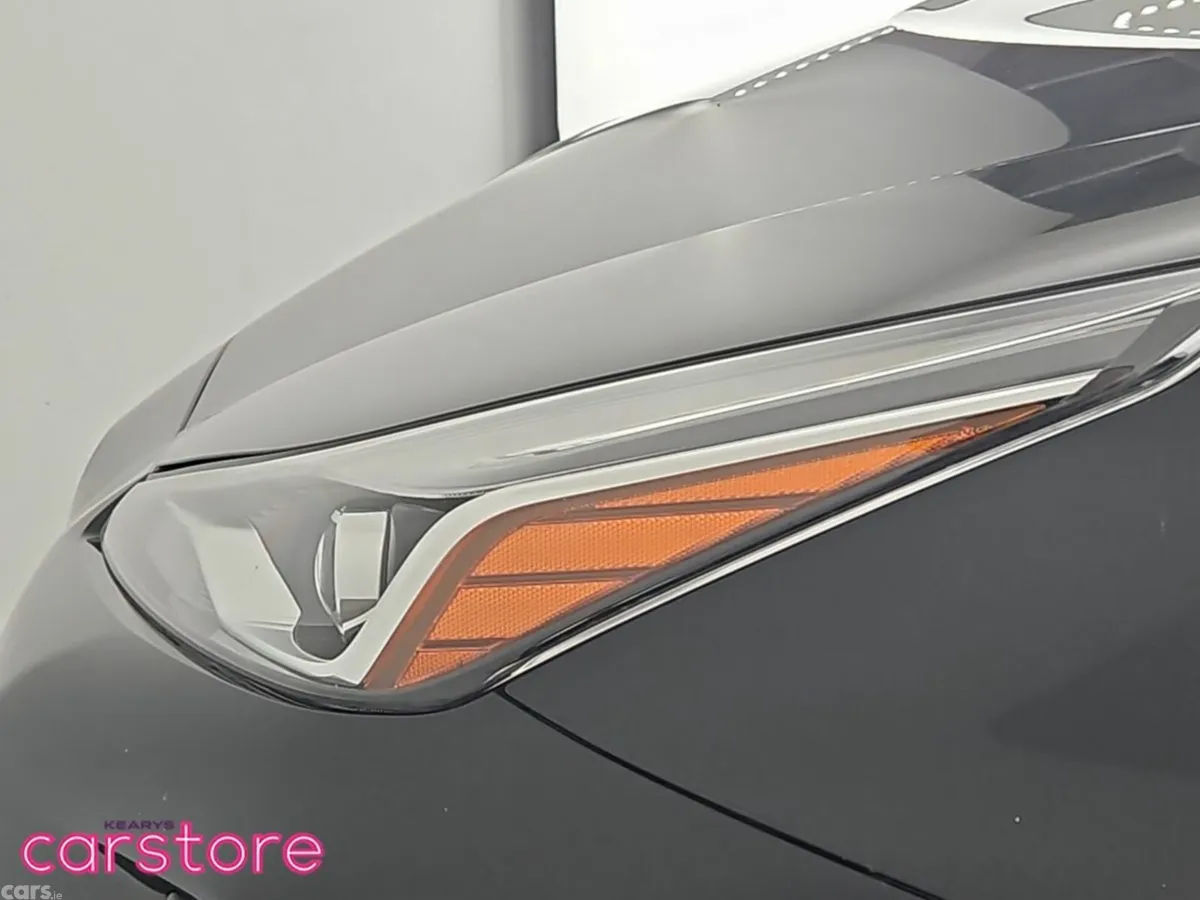 Toyota Prius Hatchback, Petrol Hybrid, 2021, Black