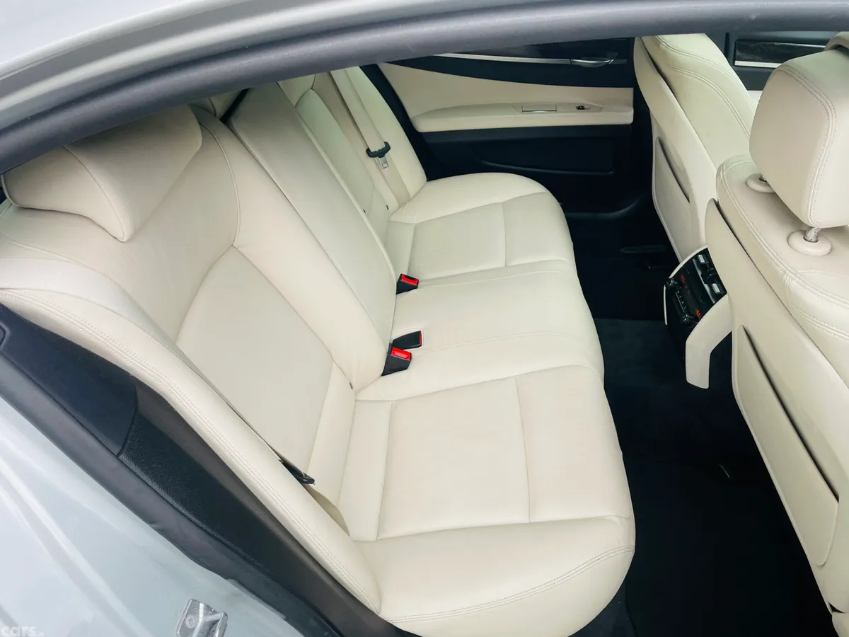 BMW 7-Series Saloon, Diesel, 2014, Silver
