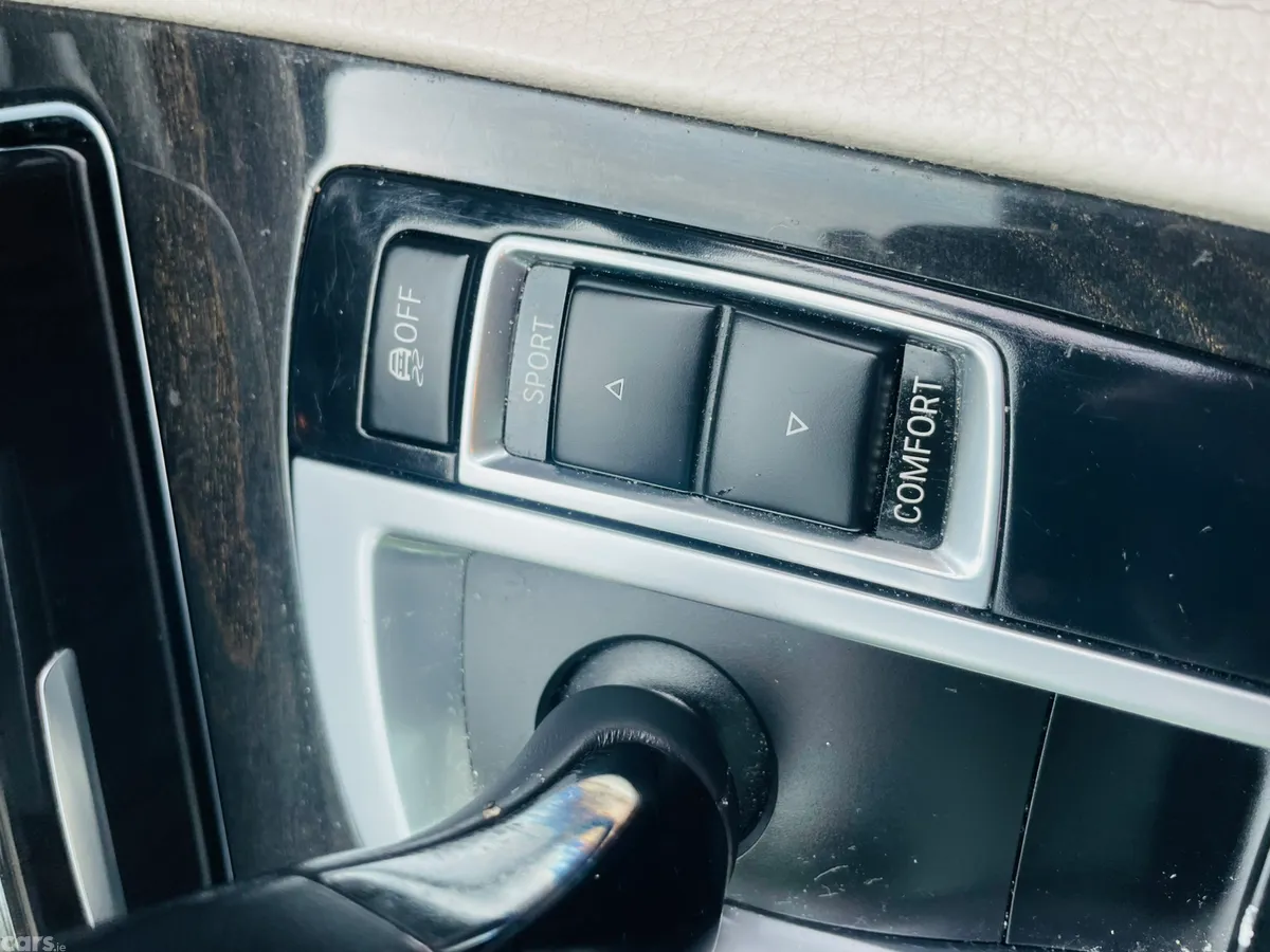 BMW 7-Series Saloon, Diesel, 2014, Silver