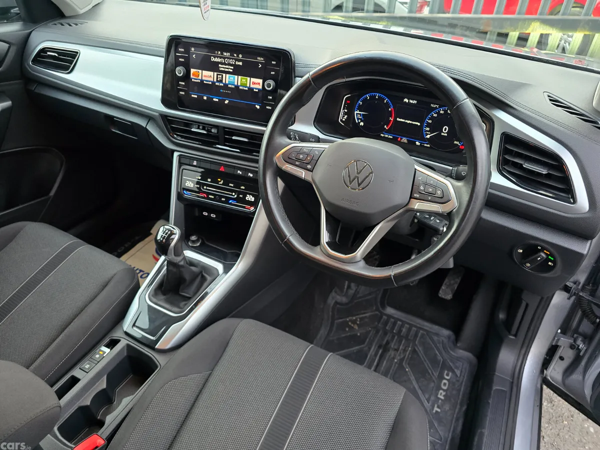 Volkswagen T-Roc SUV, Petrol, 2022, Grey