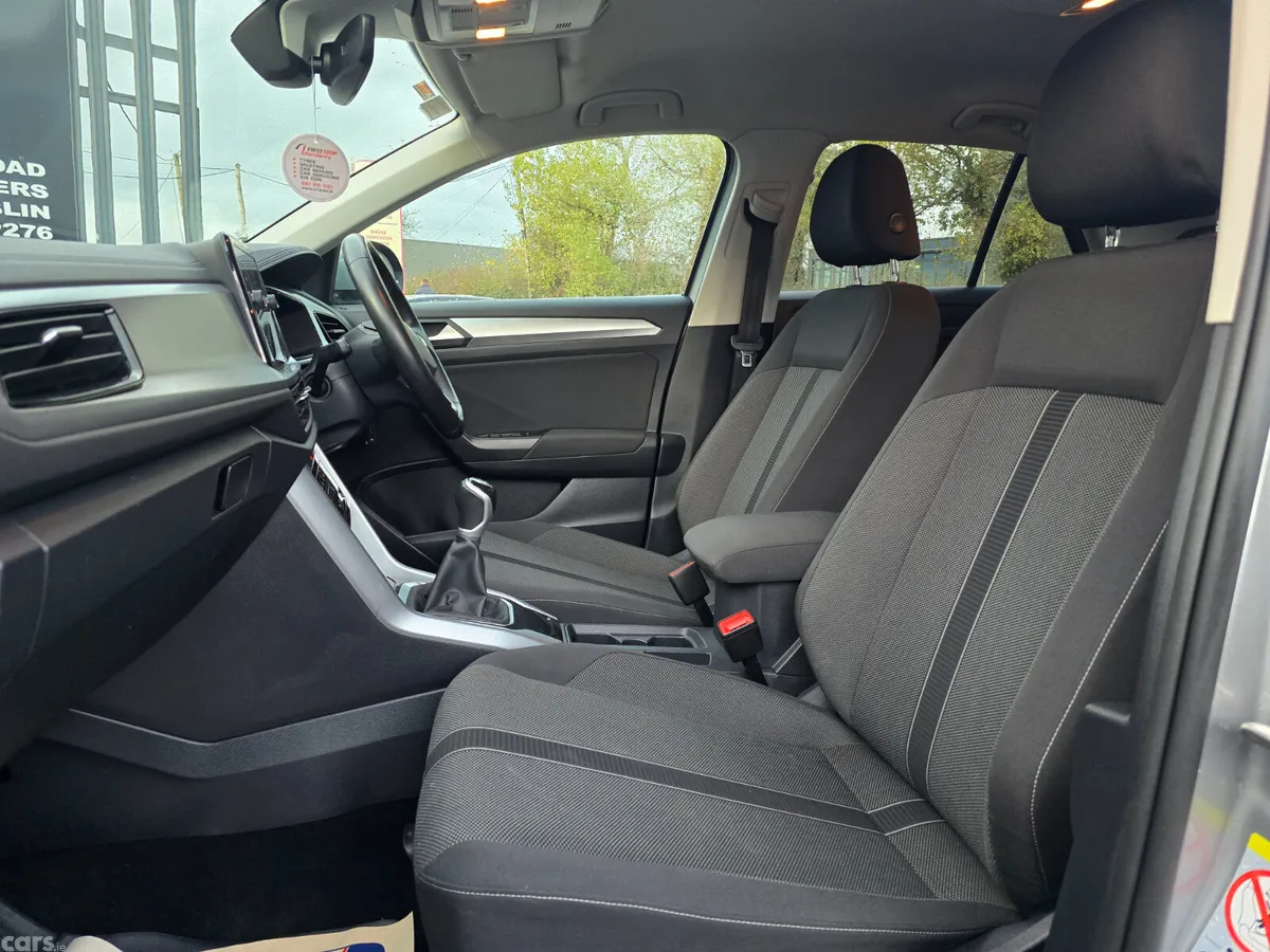 Volkswagen T-Roc SUV, Petrol, 2022, Grey