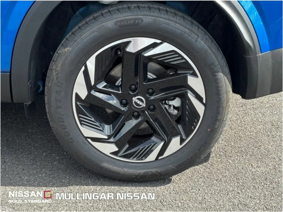 Nissan Qashqai SUV, Petrol Hybrid, 2025, Blue