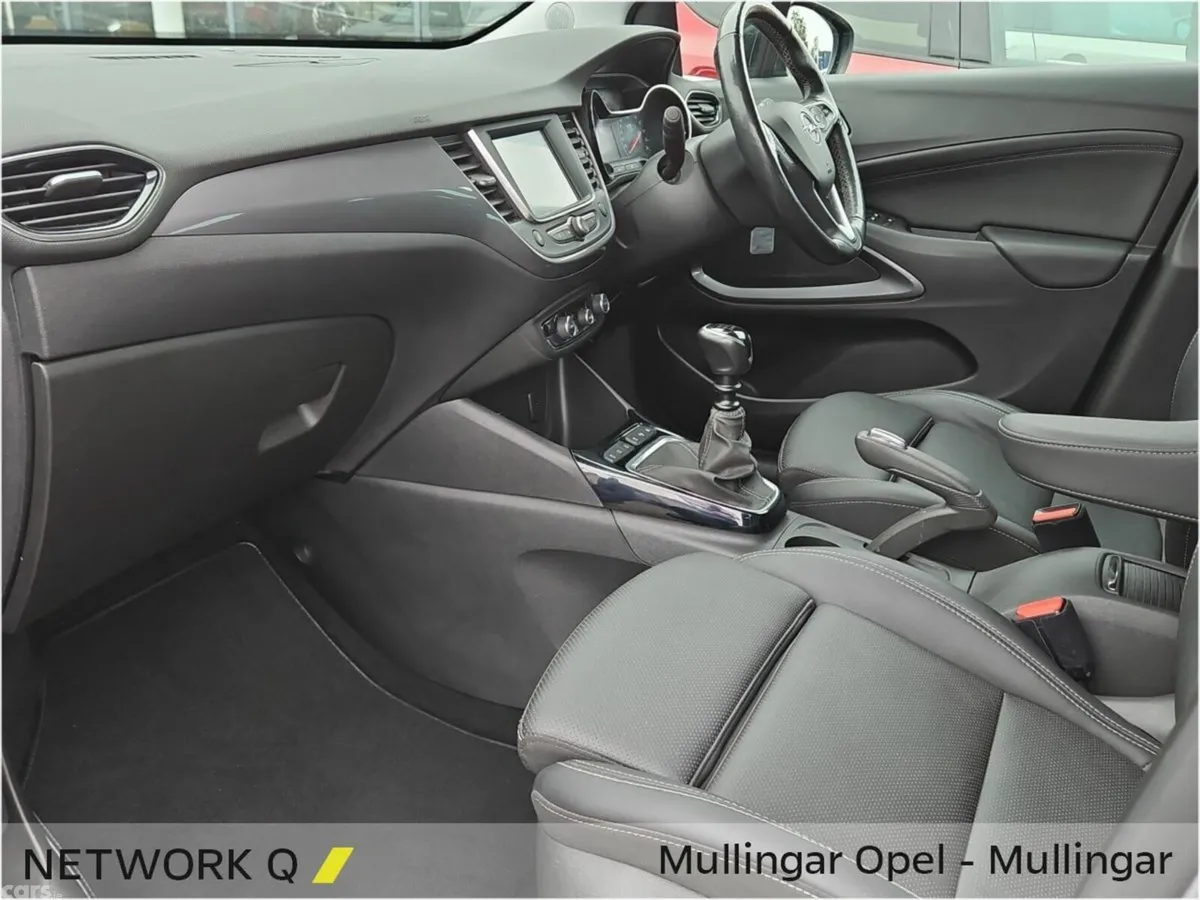 Opel Crossland SUV, Diesel, 2022, Grey