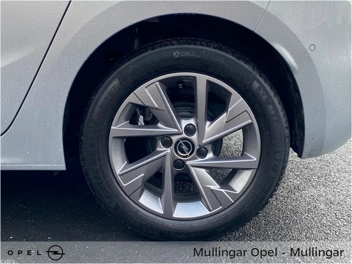 Opel Corsa Hatchback, Petrol, 2025, Silver