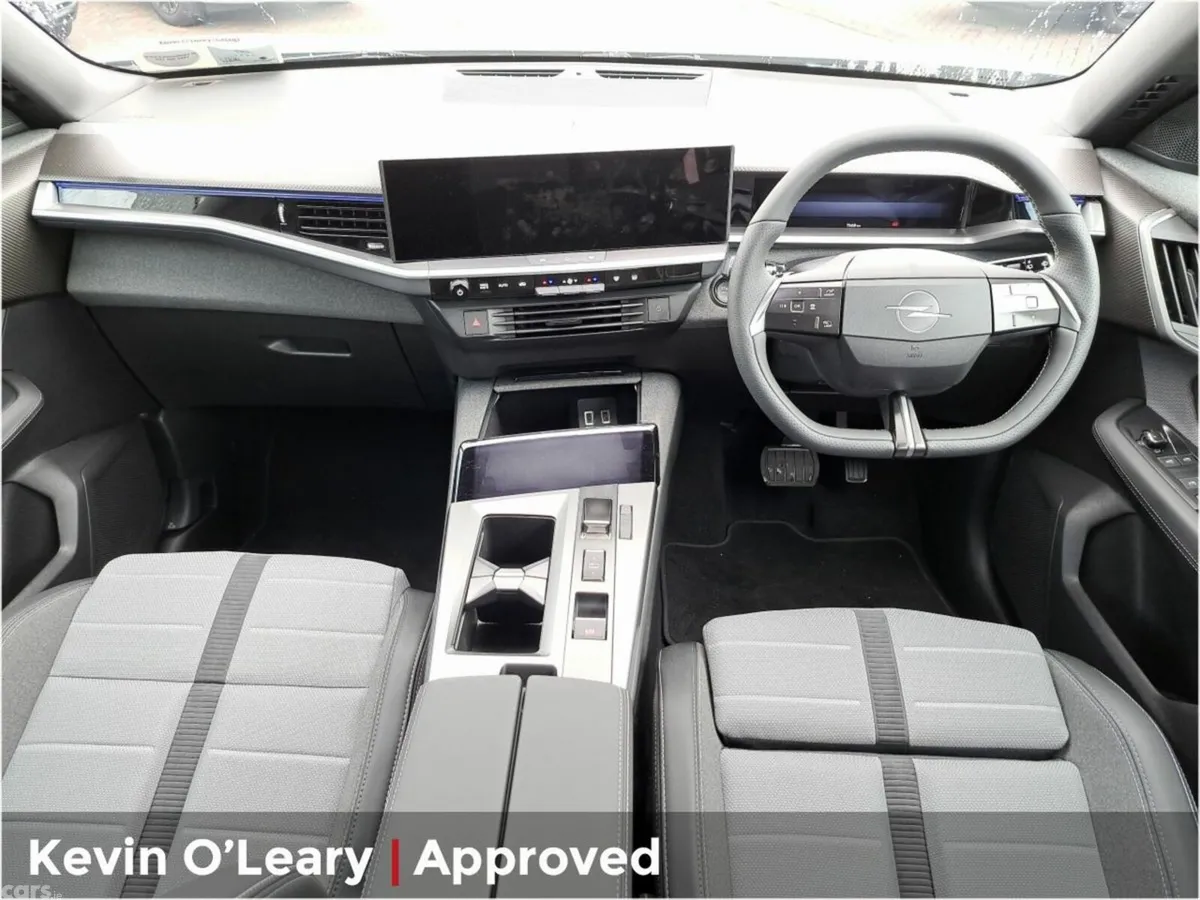 Opel Grandland SUV, Electric, 2025, Silver