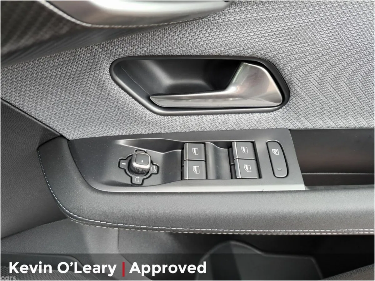 Opel Grandland SUV, Electric, 2025, Silver