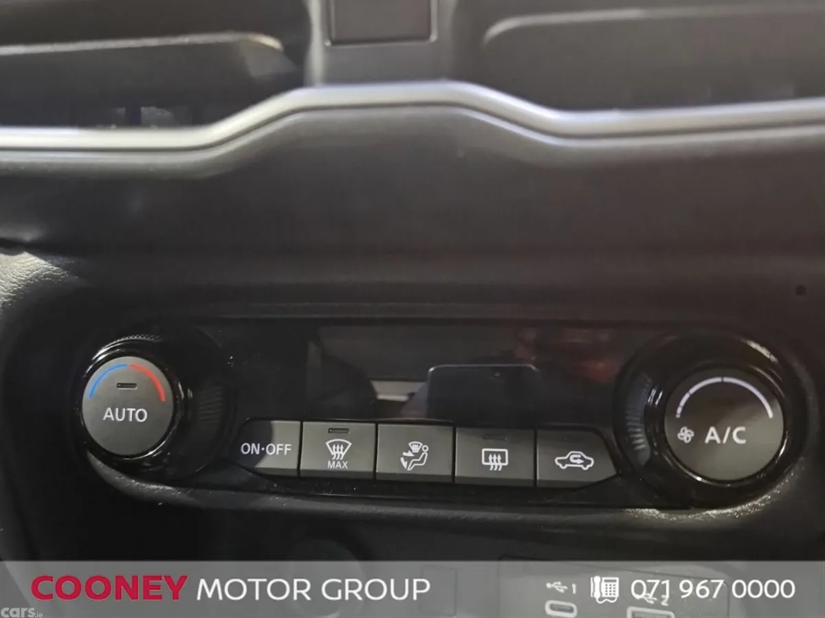 Nissan Juke SUV, Petrol Hybrid, 2025, Black