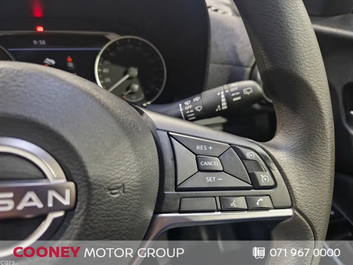 Nissan Juke SUV, Petrol Hybrid, 2025, Black